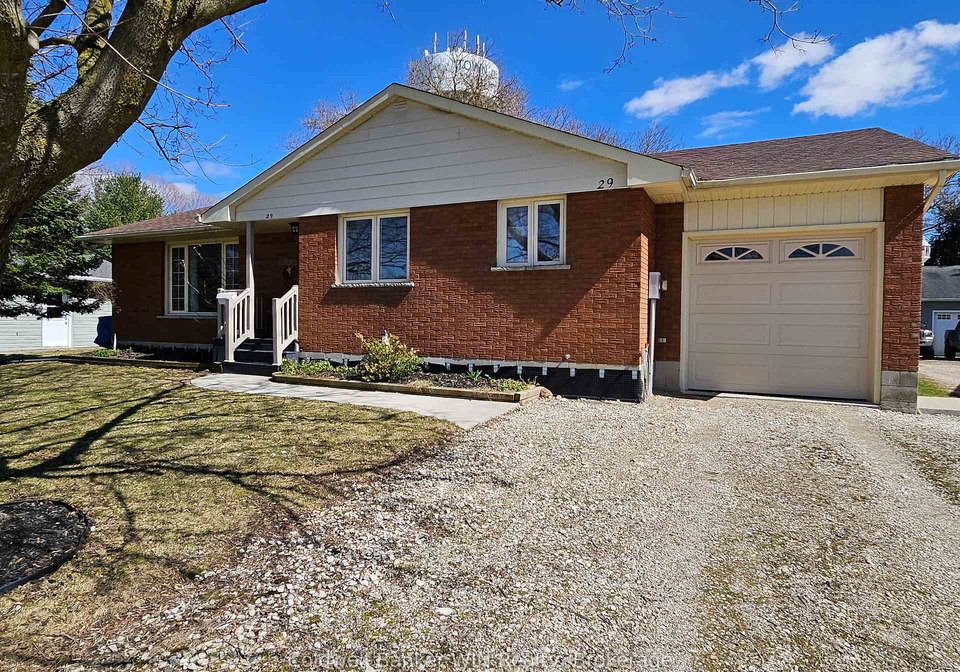 29-john-street-w-minto-ontario-x12749832