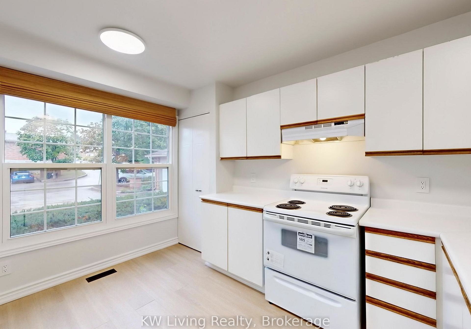 250-keats-way-waterloo-ontario-x12750064