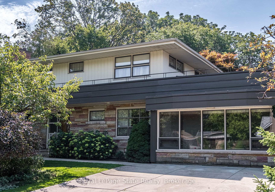 6-freeland-court-hamilton-ontario-x12750466