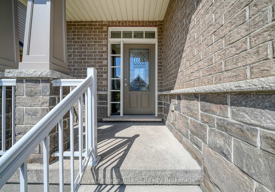 1142-caen-avenue-woodstock-ontario-x12750514
