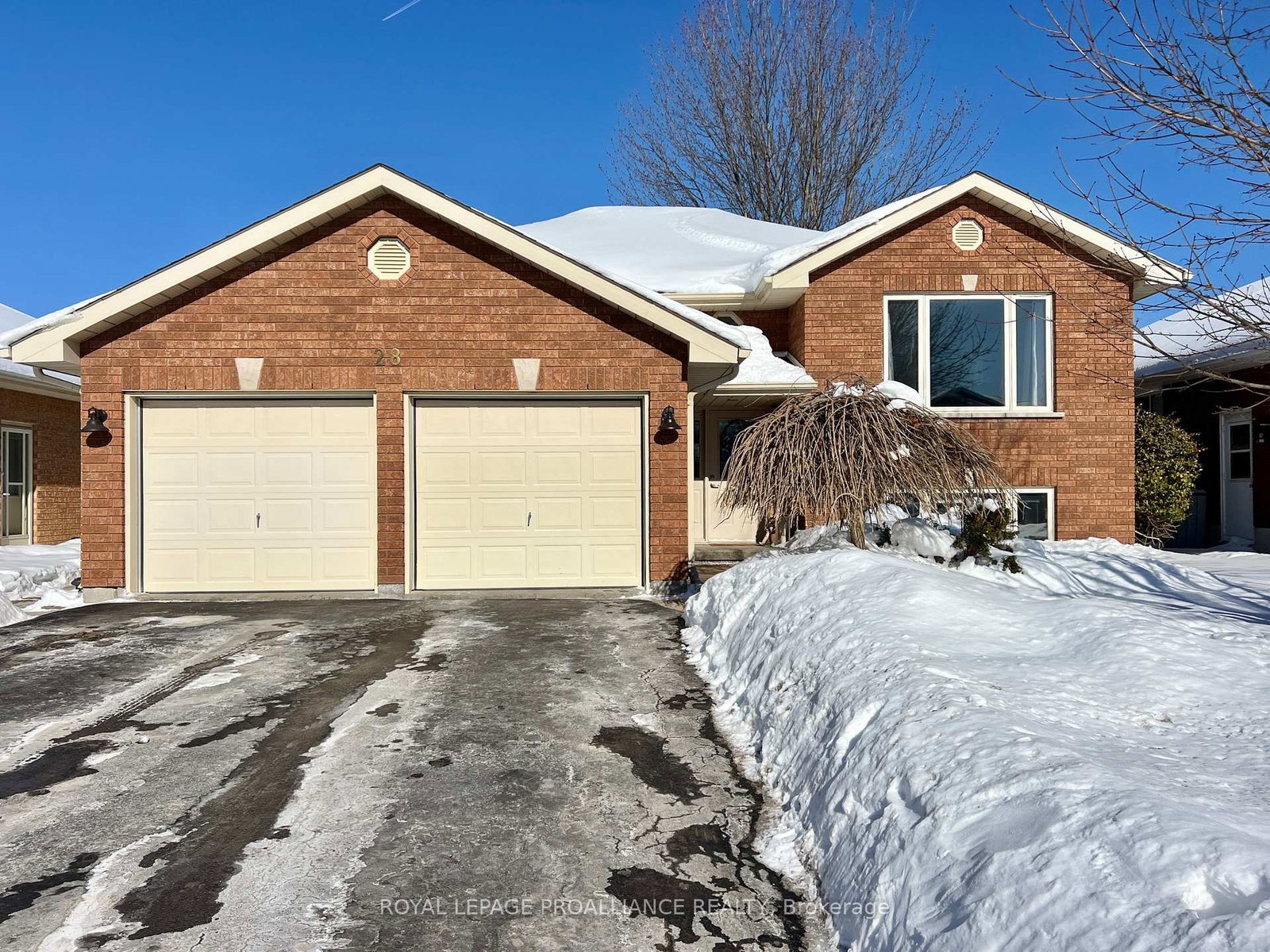 28-oak-ridge-boulevard-belleville-ontario-x12750782