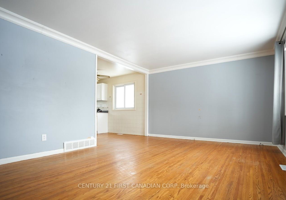 12-mendip-crescent-london-south-ontario-x12751502