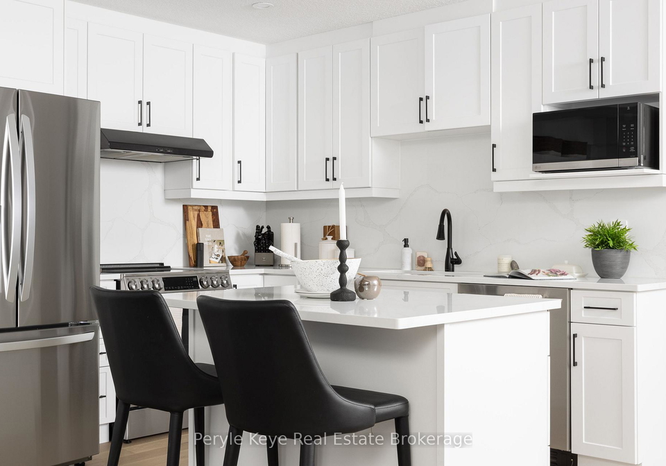 47-charles-morley-boulevard-huntsville-ontario-x12751966