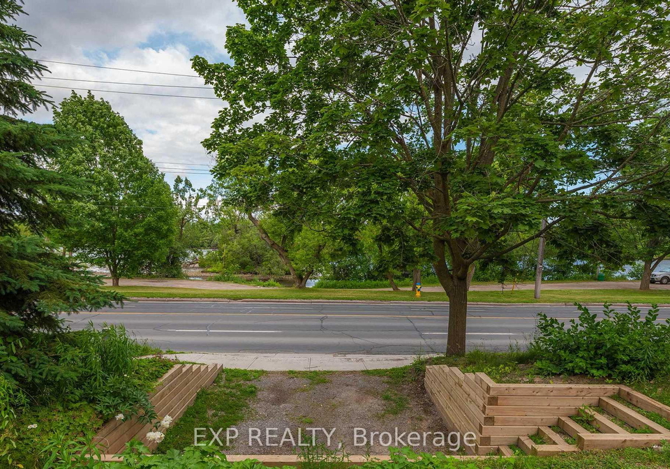 1033-water-street-peterborough-ontario-x12752086