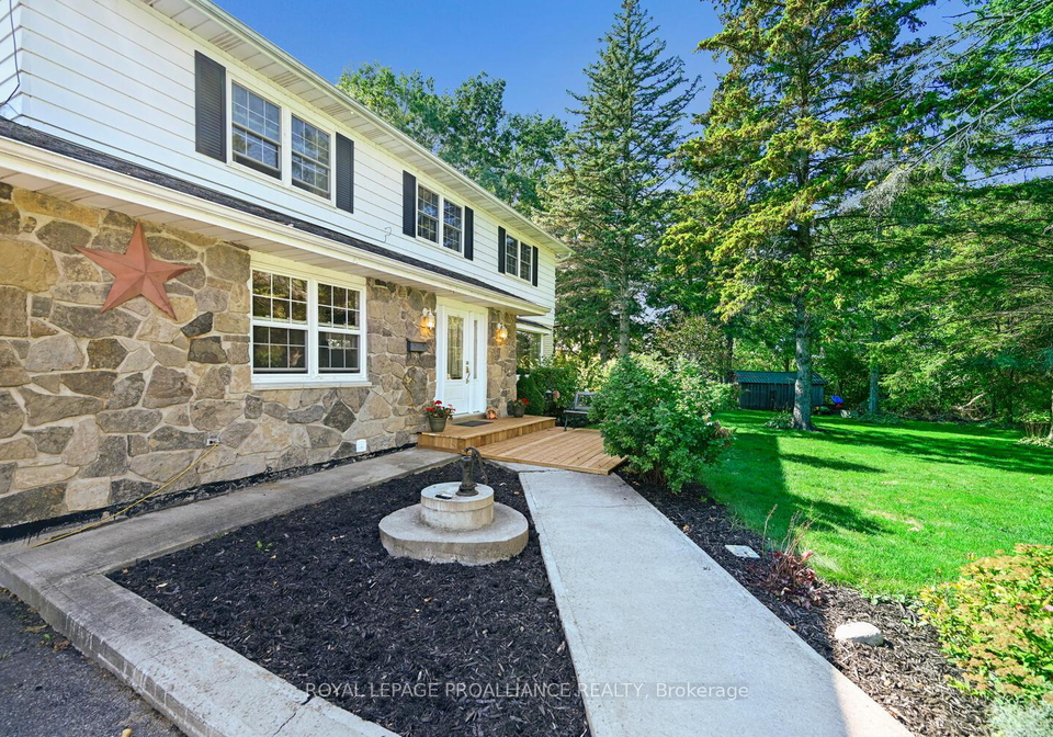 4-connell-place-prescott-ontario-x12752346