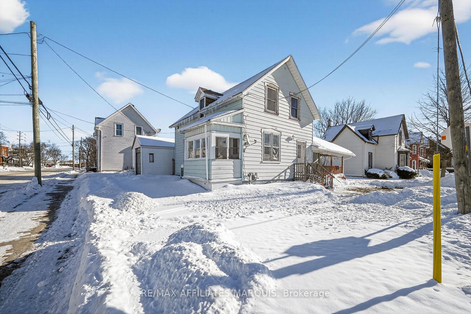 17-n-mcgill-street-n-smiths-falls-ontario-x12752424