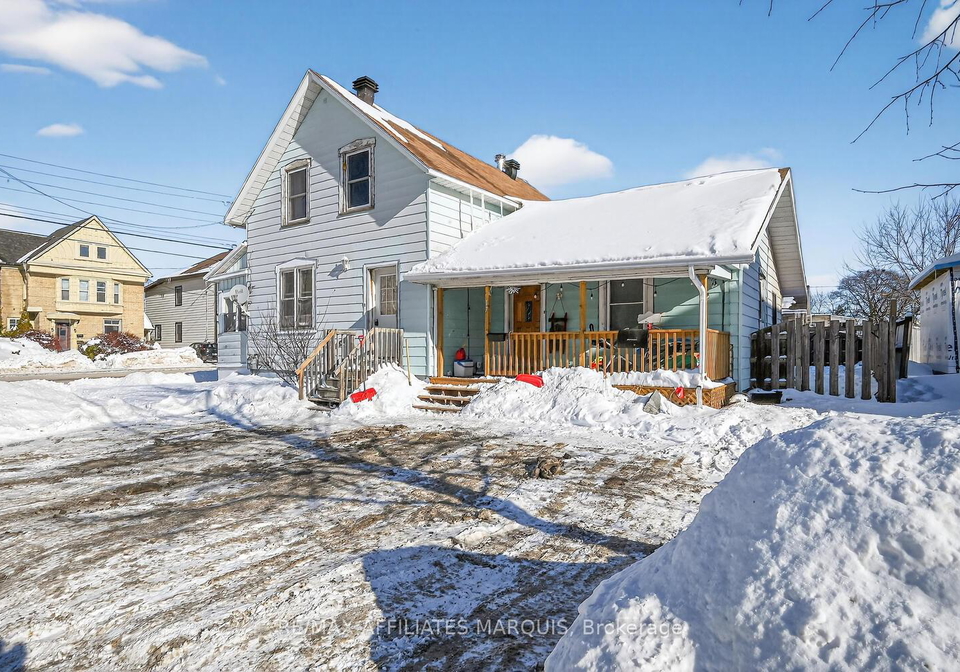 17-n-mcgill-street-n-smiths-falls-ontario-x12752424
