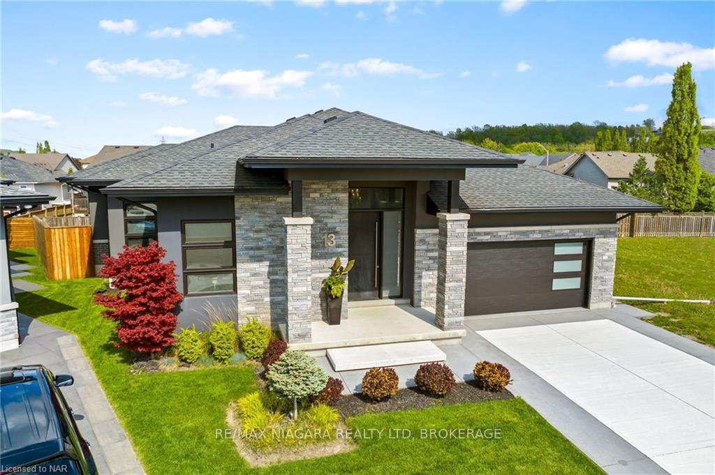 13-francesco-crescent-st-catharines-ontario-x12752452