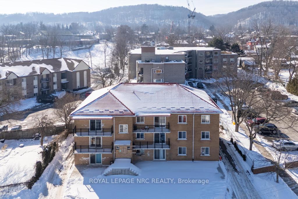 14-john-street-grimsby-ontario-x12752460