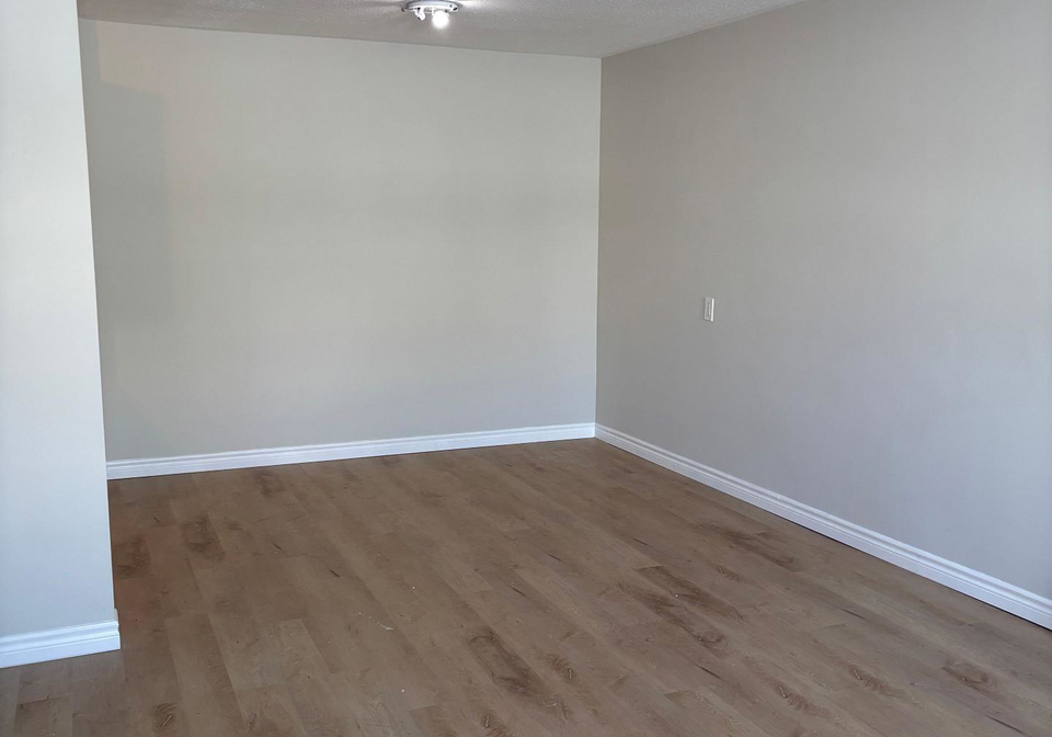 31-parkside-drive-s-st-thomas-ontario-x12752844
