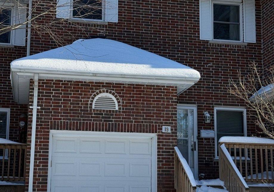 55-lake-road-w-lambton-shores-ontario-x12753214