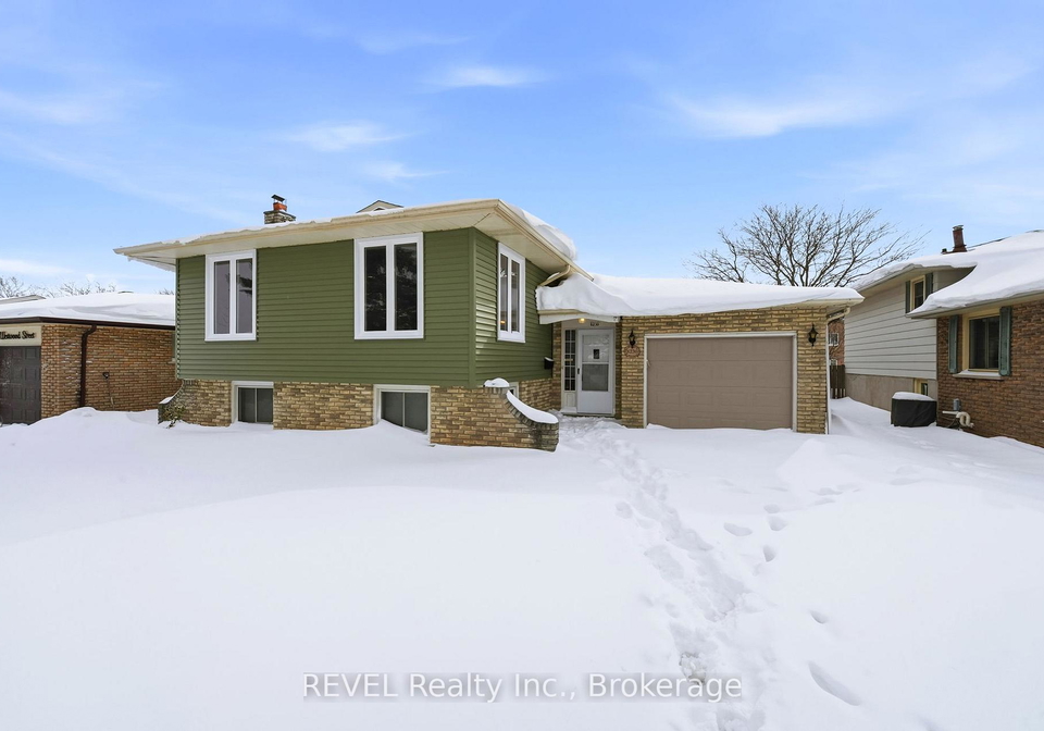 8230-westwood-street-niagara-falls-ontario-x12753334