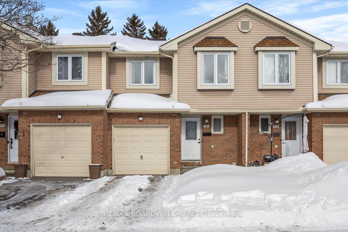 294-valade-crescent-ottawa-ontario-x12753456