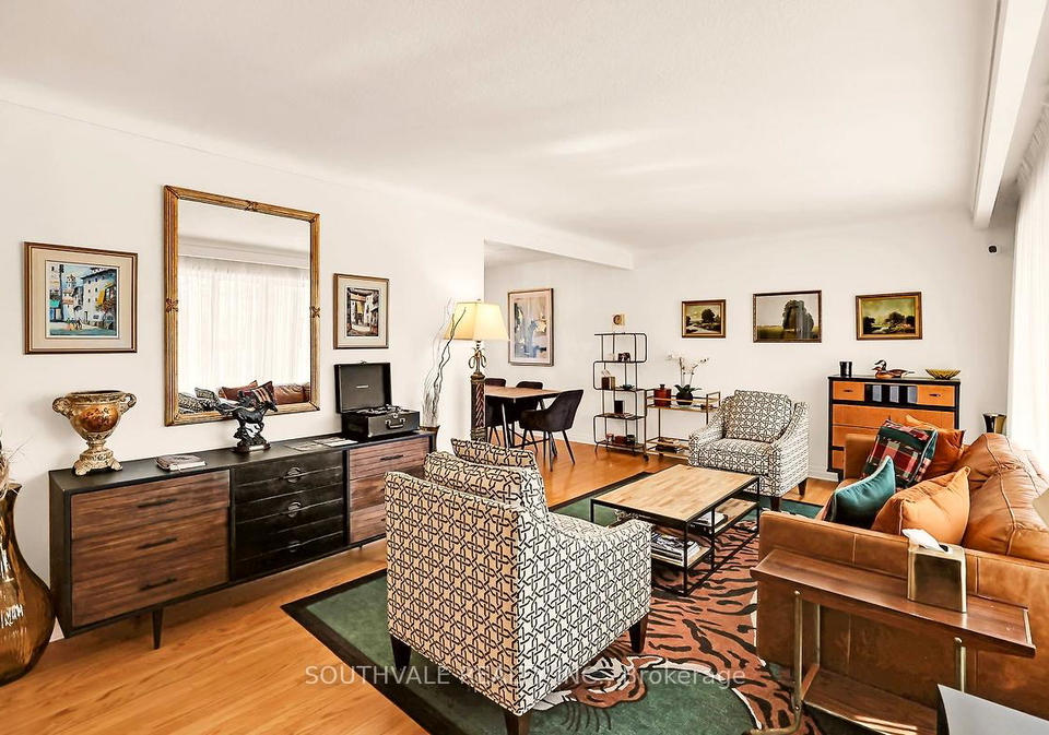 305-centre-street-niagara-on-the-lake-ontario-x12753570