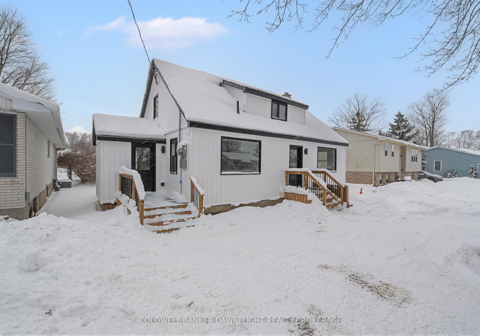 145-victoria-street-w-south-huron-ontario-x12754404