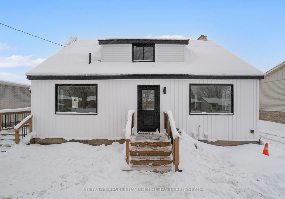145-victoria-street-w-south-huron-ontario-x12754414