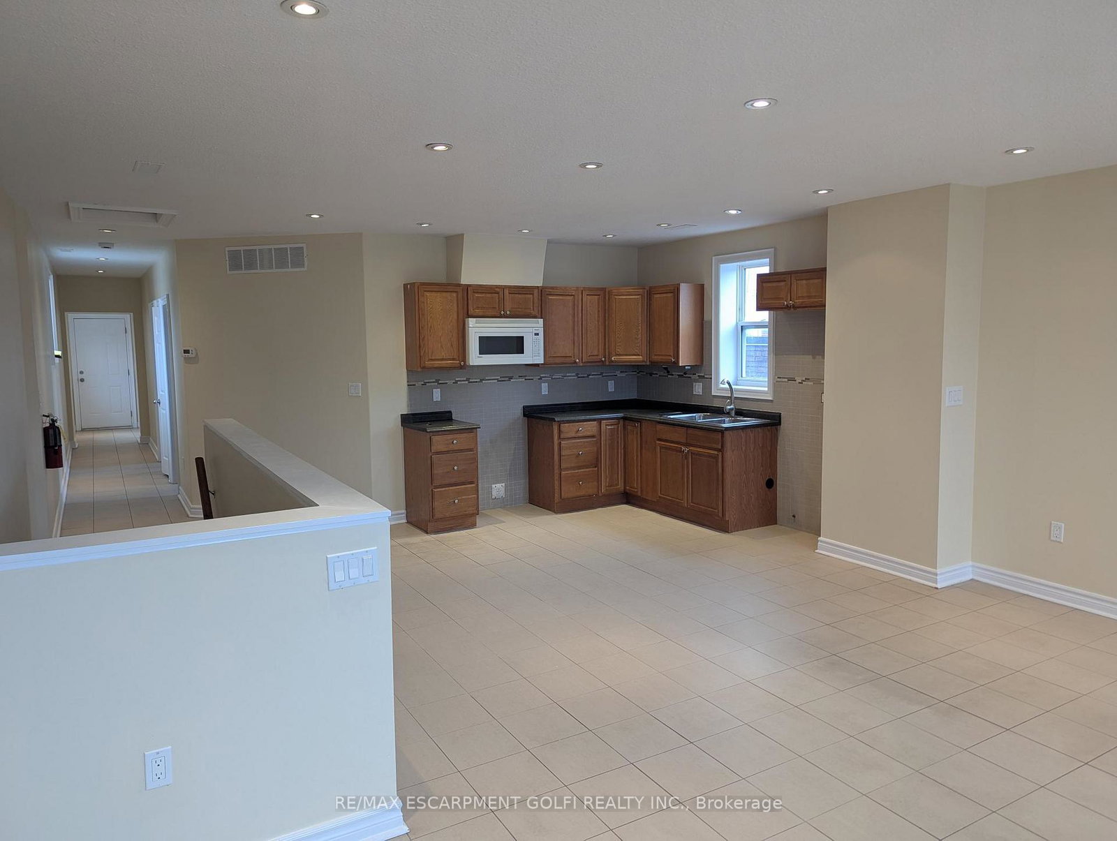 505victoria-avenue-niagara-falls-ontario-x12754504