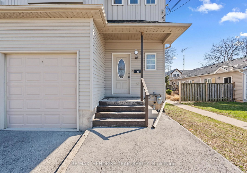 2-townline-road-e-thorold-ontario-x12754662