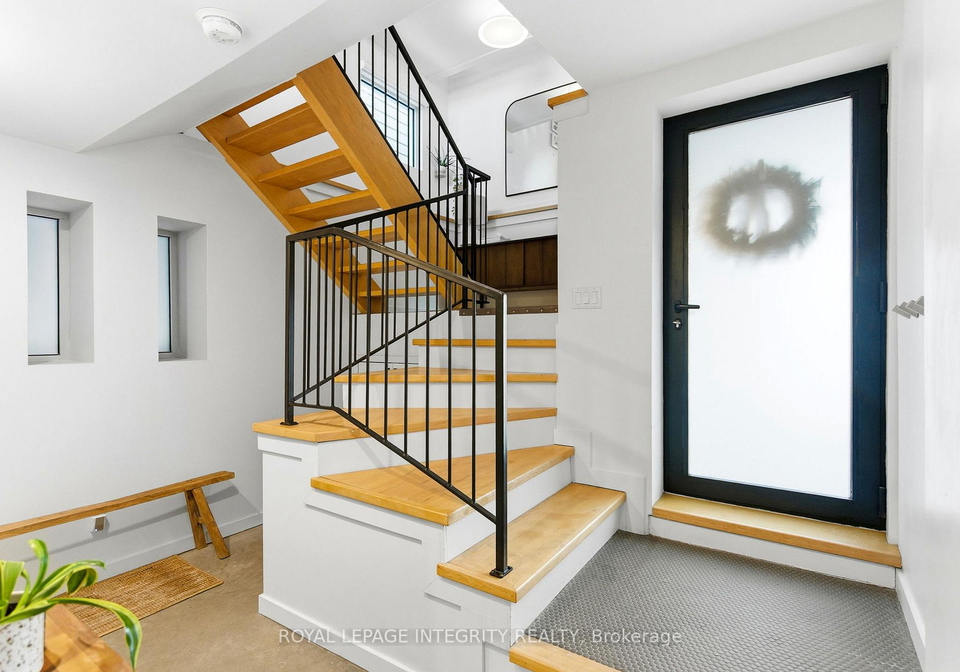 41-stirling-avenue-ottawa-ontario-x12754716