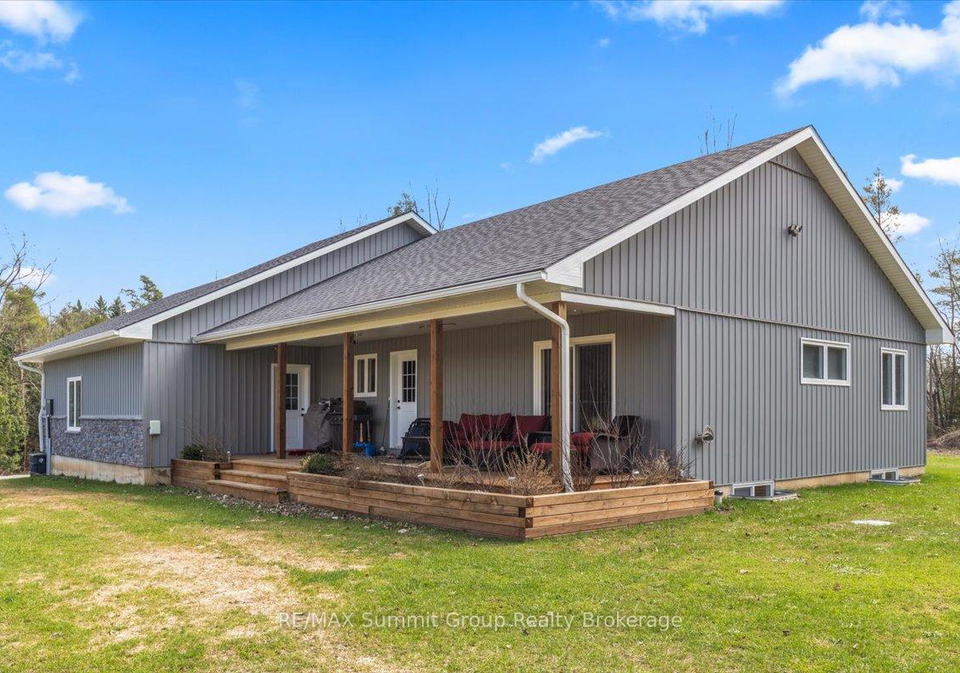 135-confederation-drive-chatsworth-ontario-x12755256