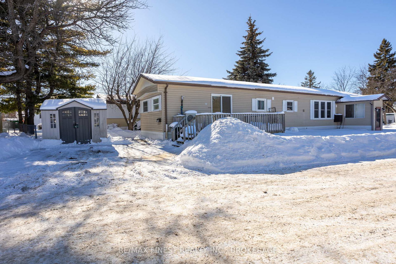 11-powley-garden-drive-kingston-ontario-x12755290