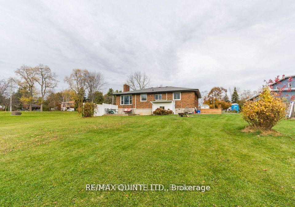 239-dundas-street-w-belleville-ontario-x12756376