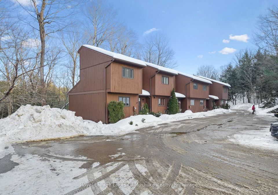 87-southbank-drive-bracebridge-ontario-x12756756