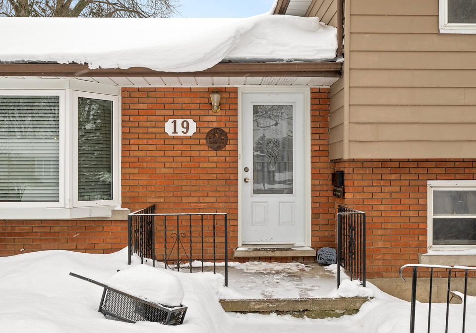 19-perkell-place-kitchener-ontario-x12756826