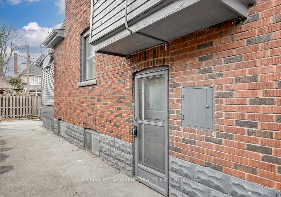 38-ashford-boulevard-hamilton-ontario-x12757024