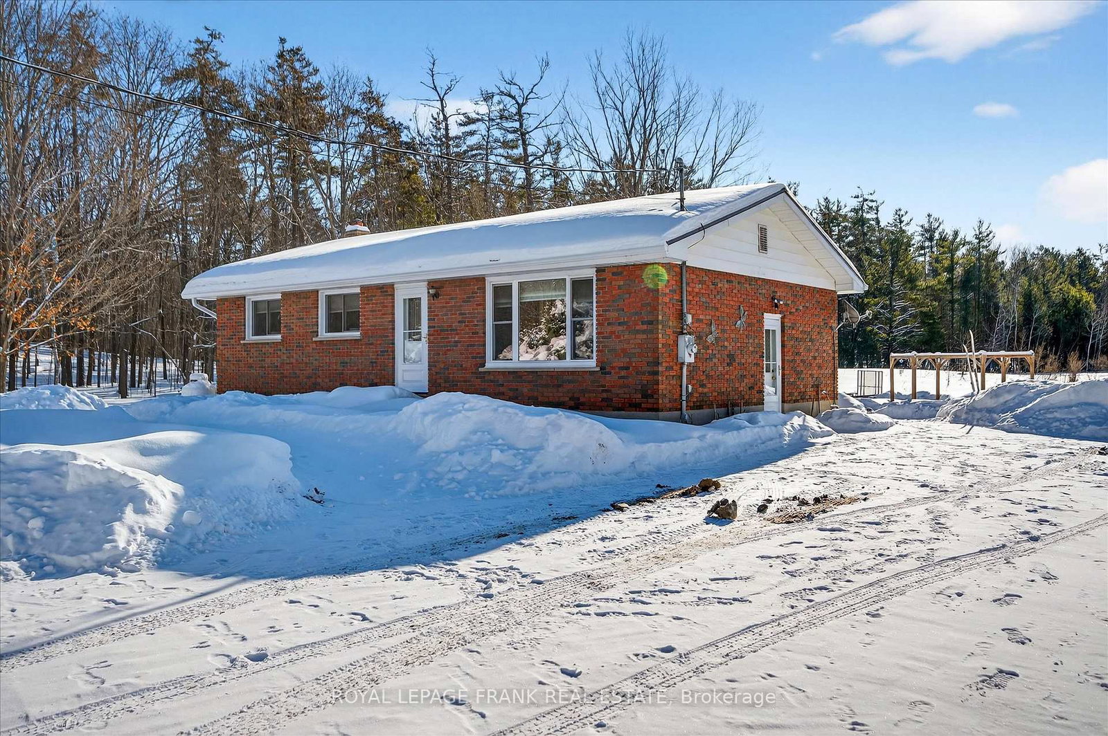 419-south-beach-road-douro-dummer-ontario-x12757096
