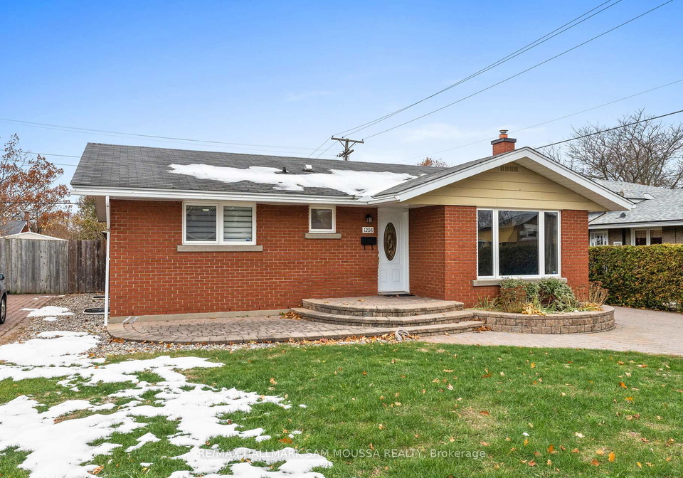 1208-stanton-road-ottawa-ontario-x12757316