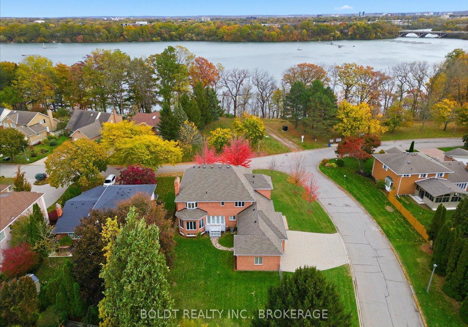 15-golden-boulevard-st-catharines-ontario-x12757334