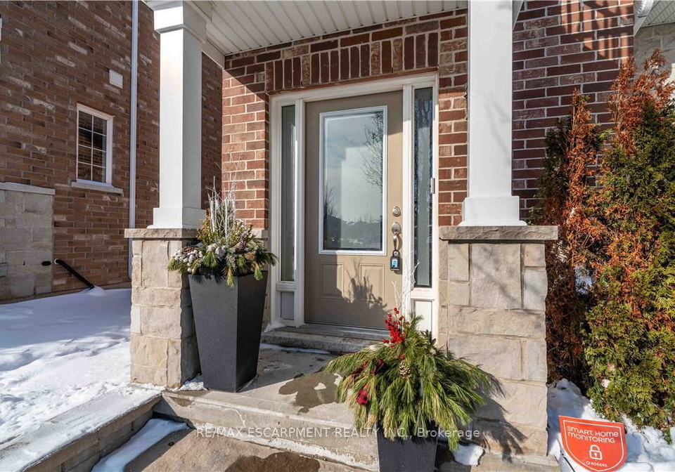 90-raymond-road-n-hamilton-ontario-x12757438