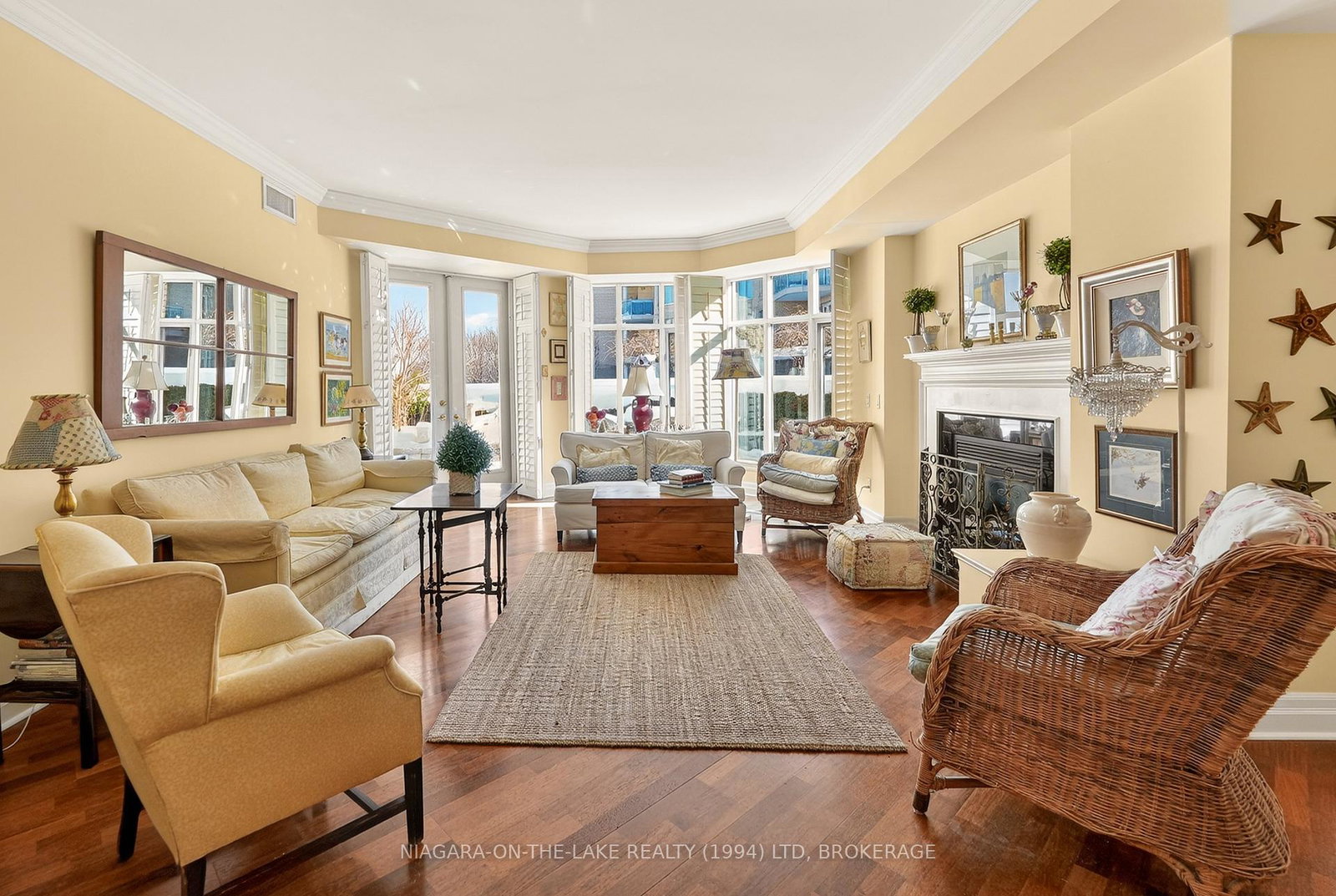 215-ricardo-street-niagaraonthelake-niagara-on-the-lake-ontario-x12757676