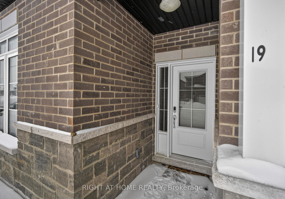 19-hillcroft-way-kawartha-lakes-ontario-x12757734