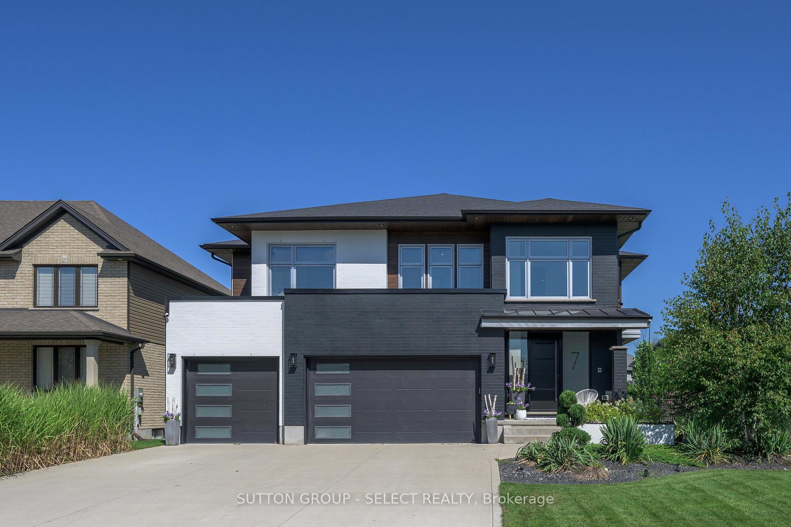 7-valleyview-crescent-middlesex-centre-ontario-x12758506