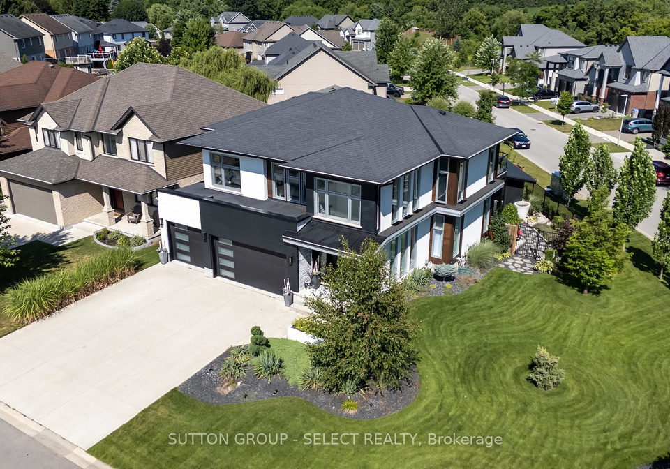 7-valleyview-crescent-middlesex-centre-ontario-x12758506