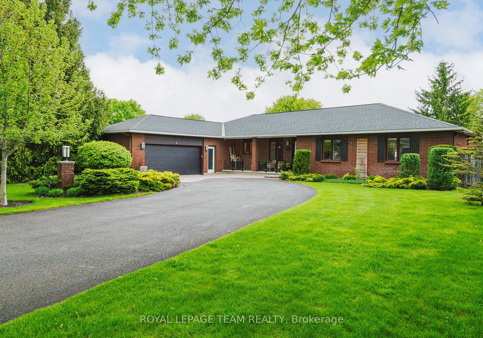 1085-lena-avenue-ottawa-ontario-x12758534