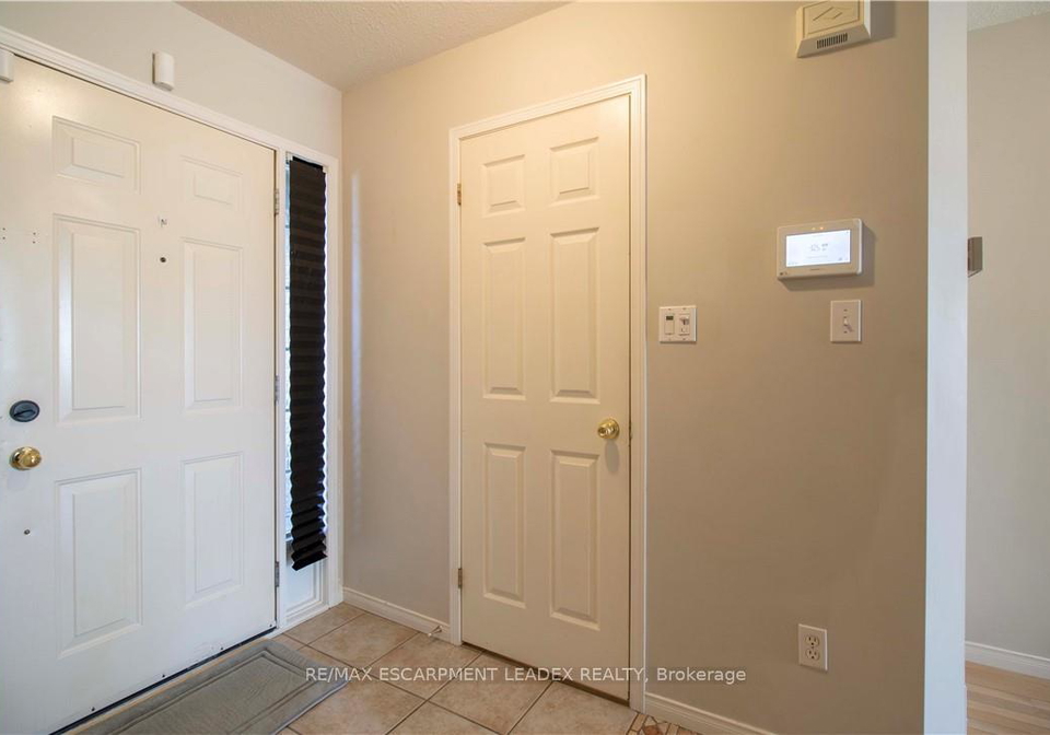 26-kendrick-court-hamilton-ontario-x12758912
