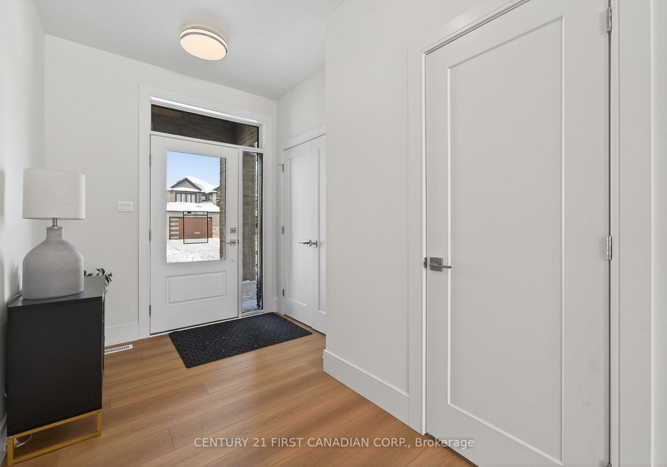 12-sheldabren-street-north-middlesex-ontario-x12758938