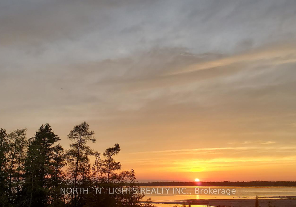 64-w-baise-avenue-e-northern-bruce-peninsula-ontario-x12758952