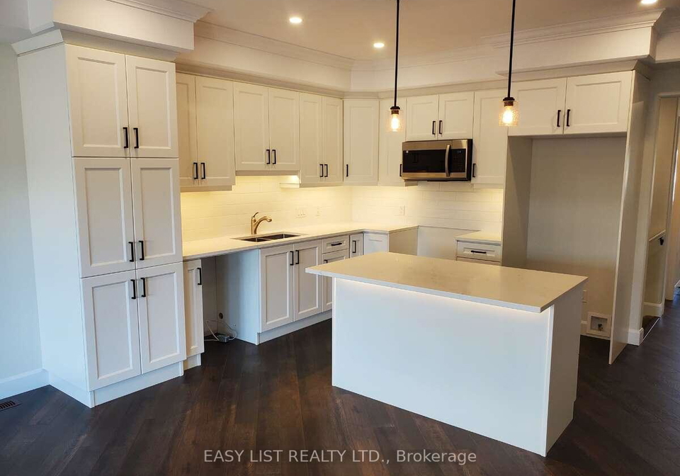 152-wilmer-avenue-gananoque-ontario-x12759098