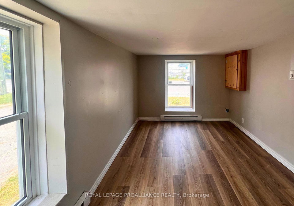 38-stanley-street-quinte-west-ontario-x12759168