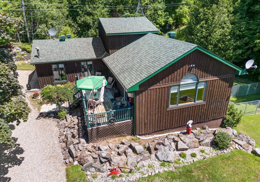 530-miners-point-road-tay-valley-ontario-x12759206