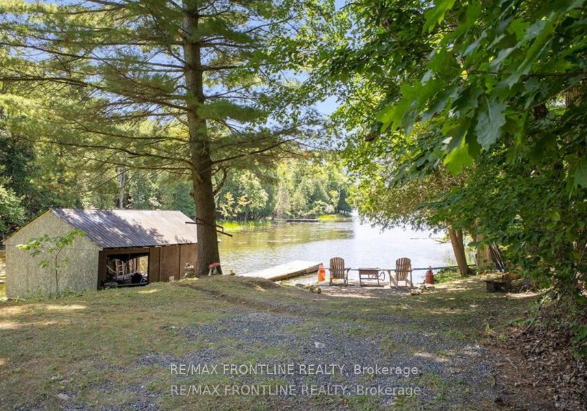 530-miners-point-road-tay-valley-ontario-x12759206