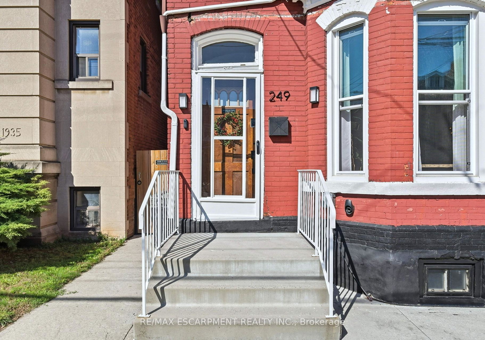 249-bay-street-n-hamilton-ontario-x12759242