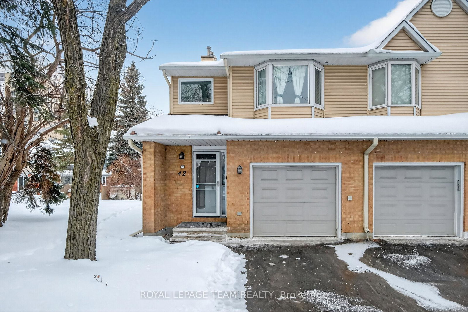 42-oakhaven-private-s-overbrook-castleheights-and-area-ottawa-ontario-x12759538