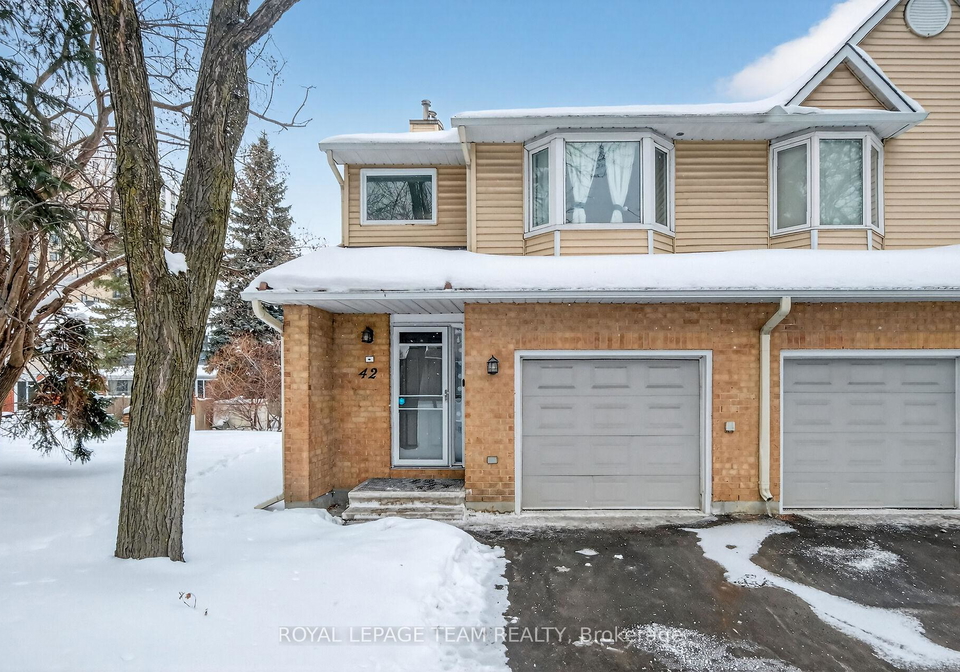 42-oakhaven-private-s-overbrook-castleheights-and-area-ottawa-ontario-x12759538