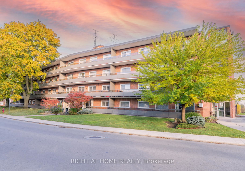 11-woodman-drive-s-hamilton-ontario-x12759880