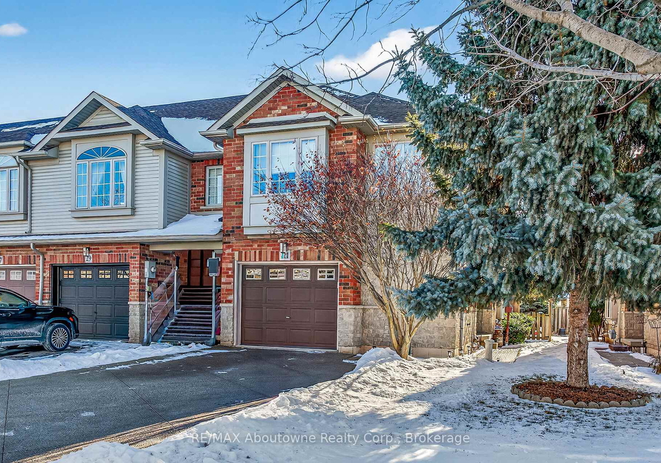 31-elderberry-avenue-grimsby-ontario-x12759982